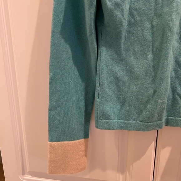 A. Gianetti Cashmere Long Sleeve Sweater Size Medium - Picture 3 of 6